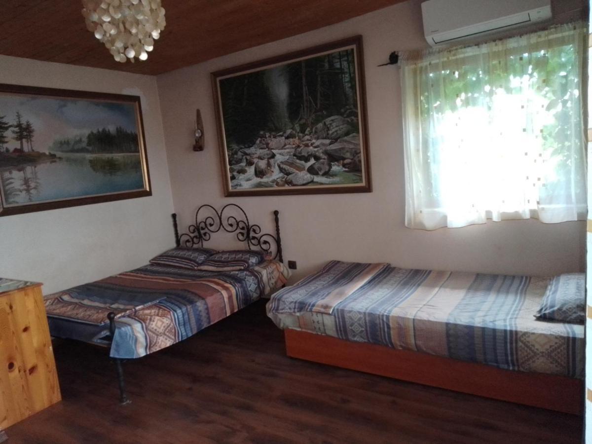 Guest House Amazonia Varna Exterior foto