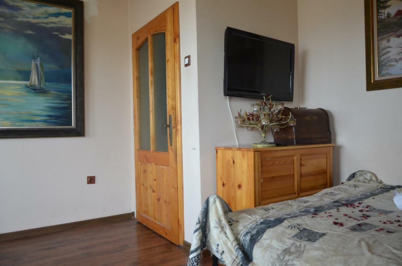Guest House Amazonia Varna Exterior foto